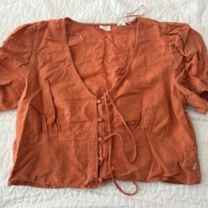 Levi fitted crop top